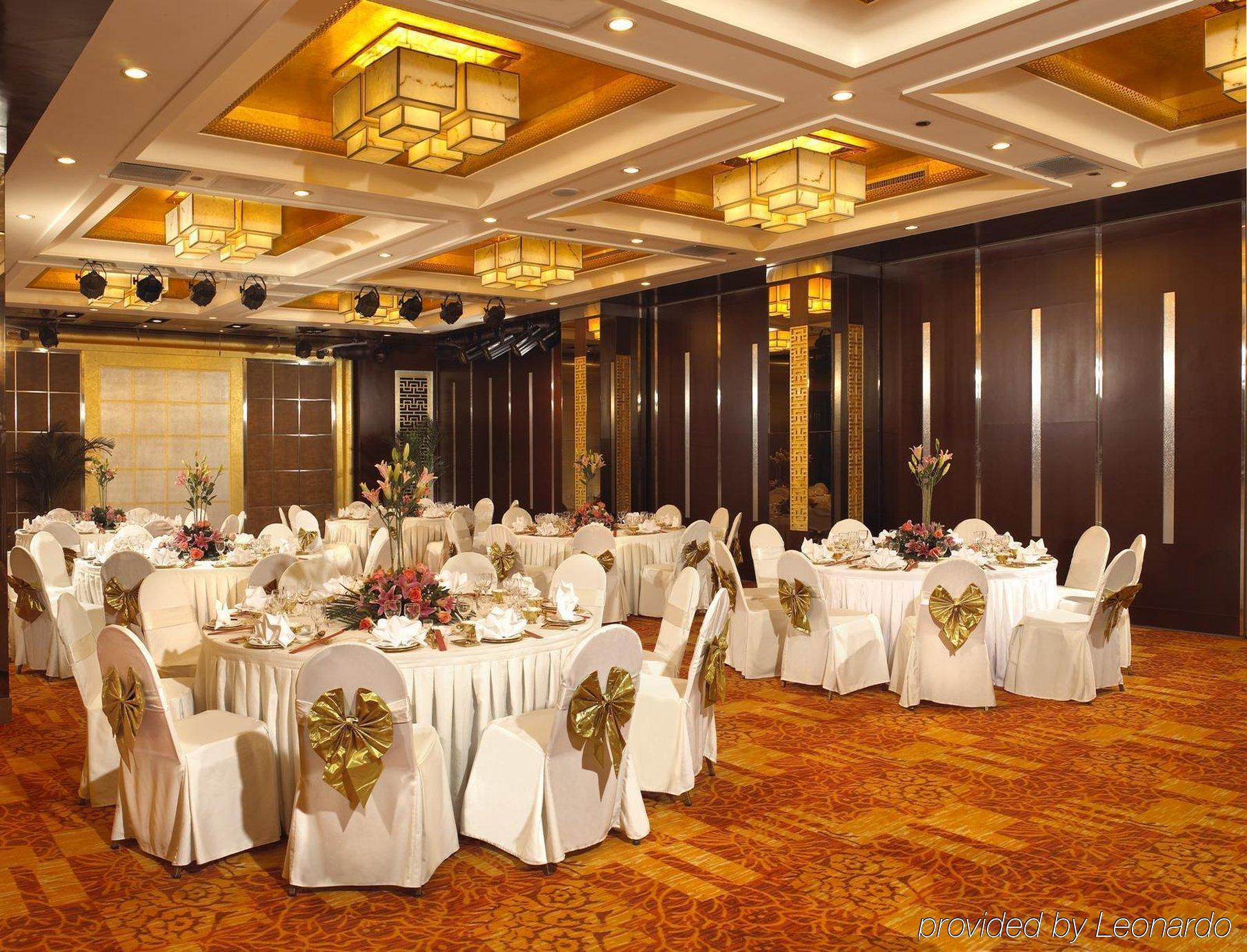 Gloria Plaza Shenyang Hotel Restaurant photo
